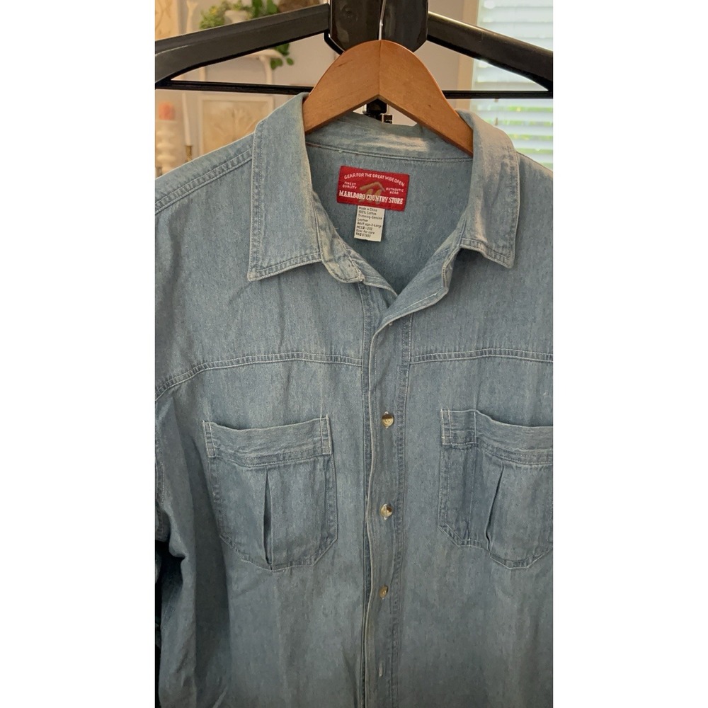 Vintage Marlboro Country Store Size XL Denim Long Sleeve Oversized Button Up Dad